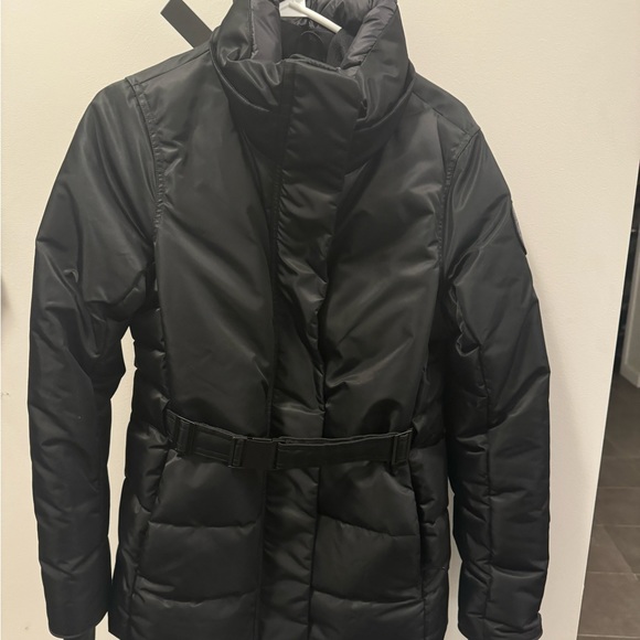 Never worn Canada goose jacket. McKenna Jacket Performance Satin. - Picture 2 of 4